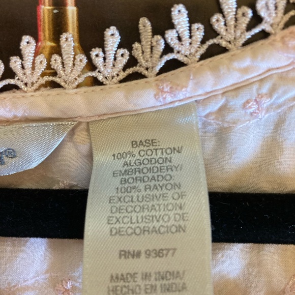 Adonna pink embroidered eyelet nightgown with lace trim - Picture 8 of 8